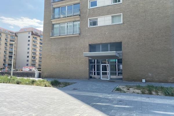 Foto van Appartement in Nieuwpoort-Bad met uitzicht op zee - Vakantiehuis in NIEUWPOORT - HallReception
