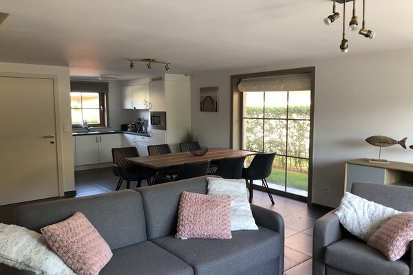 Foto van Licht familieverblijf met fietsen - Vakantiehuis in De Panne - LivingRoom