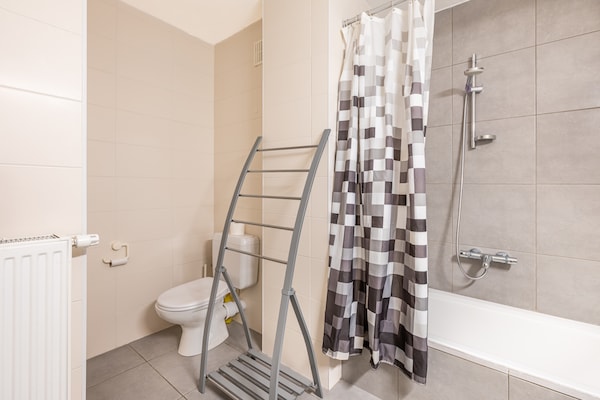 Foto van Appartement in Koksijde bij Strand - Vakantiehuis in Koksijde - BathRoom