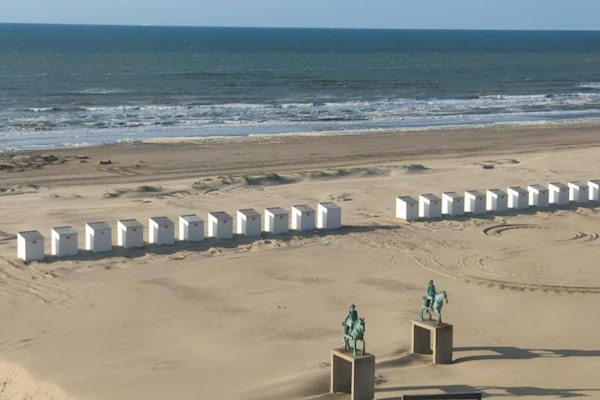Foto van Appartement bij Belgische kust met terras - Vakantiehuis in OOSTDUINKERKE - AreaSummer5KM