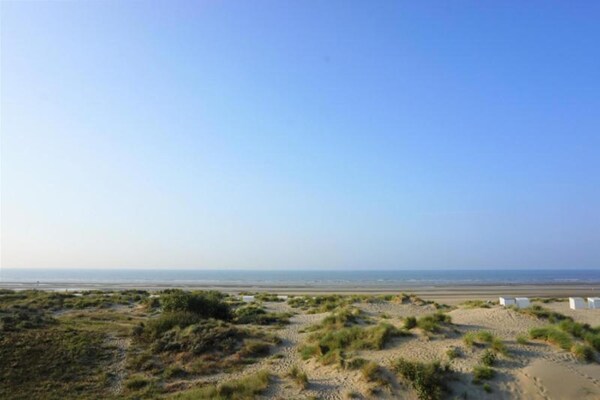 Foto van Appartement bij Belgische kust met terras - Vakantiehuis in OOSTDUINKERKE - AreaSummer5KM