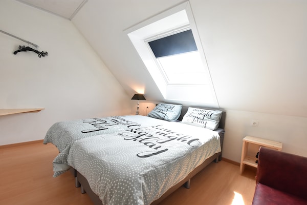 Foto van Appartement in Watou bij Franse grens - Vakantiehuis in Poperinge - BedRoom