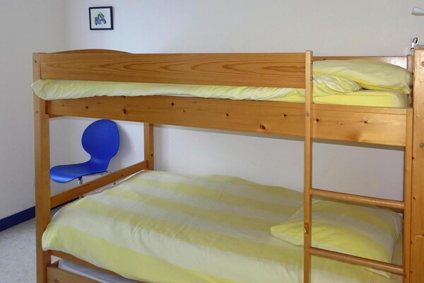 Foto van Stenen huis bij Les Godelins strand - Vakantiehuis in Etables-sur-Mer - BedRoom