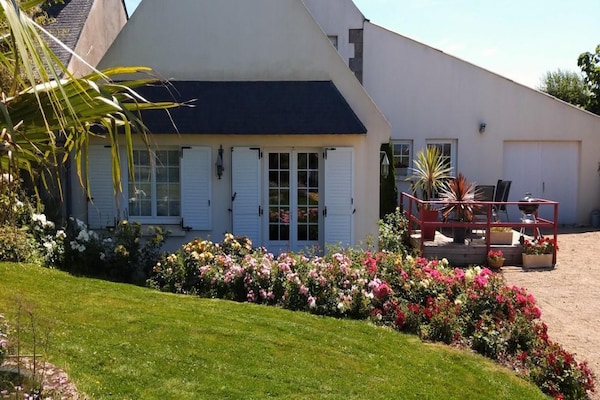 Foto van Huis in Bretagne bij Zandstranden - Vakantiehuis in Sibiril - GardenSummer