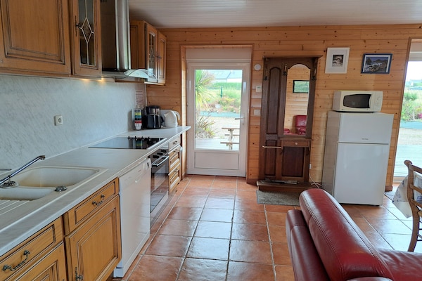 Foto van Stenen huis in Cleder bij zandstrand - Vakantiehuis in Cléder - Kitchen