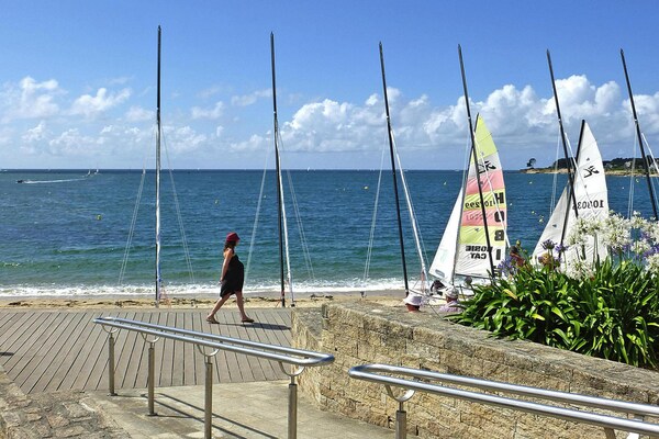 Foto van Stenen huis bij Torche Strand - Vakantiehuis in Plobannalec-Lesconil - WaterView