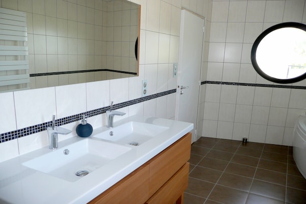 Foto van Villa in Telgruc-sur-Mer met Zeezicht & Jacuzzi - Vakantiehuis in Telgruc-sur-Mer - BathRoom