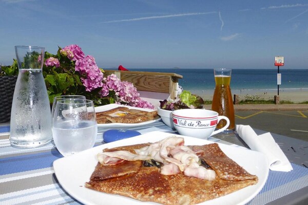 Foto van Landgoed in Landeleau bij Aulne Rivier - Vakantiehuis in Landéleau - AreaSummer1KM