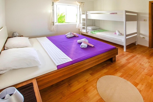 Foto van Appartement in Seline bij Paklenica Park - Vakantiehuis in Seline - BedRoom