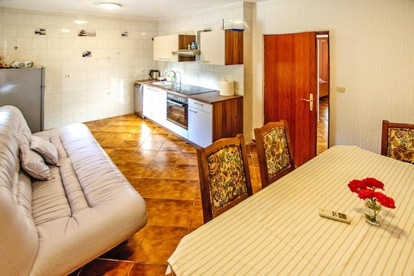 Foto van Appartement in Seline bij Paklenica Park - Vakantiehuis in Seline - LivingRoom