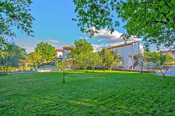Foto van Appartement in Seline bij Paklenica Park - Vakantiehuis in Seline - GardenSummer