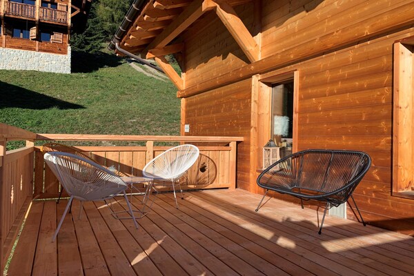 Foto van Chalet in Les Masses met tuin - Vakantiehuis in Les Masses - TerraceBalcony