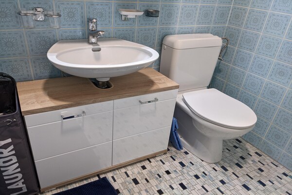 Foto van Gezellig appartement op een centrale locatie - Vakantiehuis in Veysonnaz - BathRoom