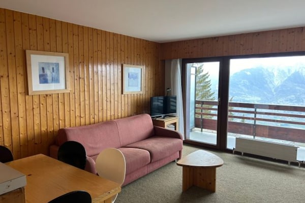 Foto van Studio in Veysonnaz bij Skipistes & Gondel - Vakantiehuis in Veysonnaz - LivingRoom