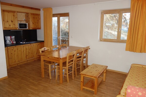 Foto van Aangenaam appartement met sauna - Vakantiehuis in Haute-Nendaz - DiningRoom