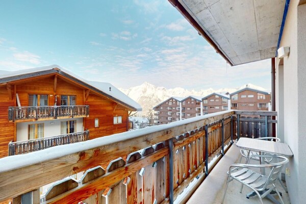 Foto van Aantrekkelijk appartement met balkon - Vakantiehuis in Haute-Nendaz - LivingRoom