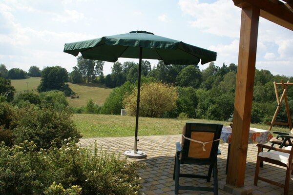 Foto van Rustige bergvakantie - Vakantiehuis in Stupna - Vidochov - TerraceBalcony