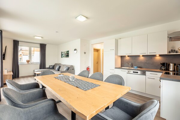 Foto van Chalet in Inzell met Zwembad & Alpenzicht - Vakantiehuis in Inzell - DiningRoom