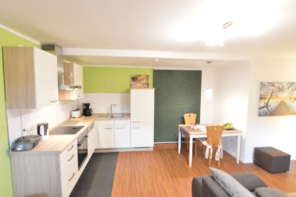 Foto van Appartement in Ulmen met Tuin en BBQ - Vakantiehuis in Ulmen - Kitchen