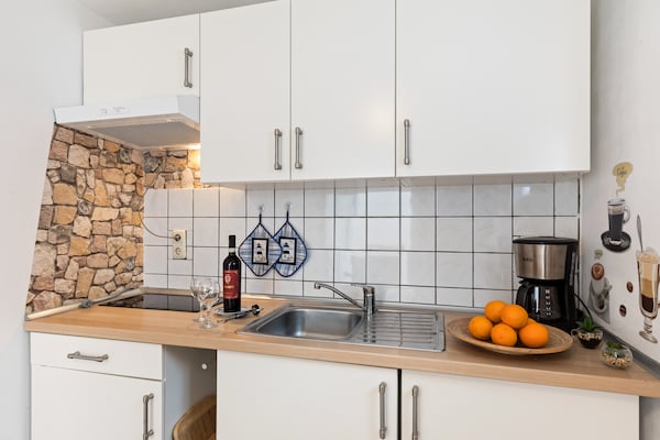 Foto van Einladende Ferienwohnung in Wismar - Vakantiehuis in Hansestadt Wismar - Kitchen