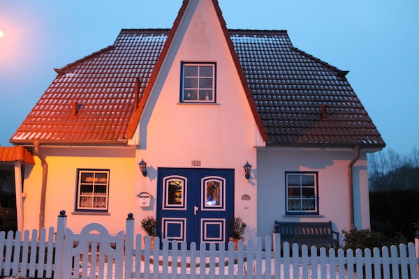 Foto van Boltenhagen Beachside Bliss - Vakantiehuis in Boltenhagen - ExteriorSummer