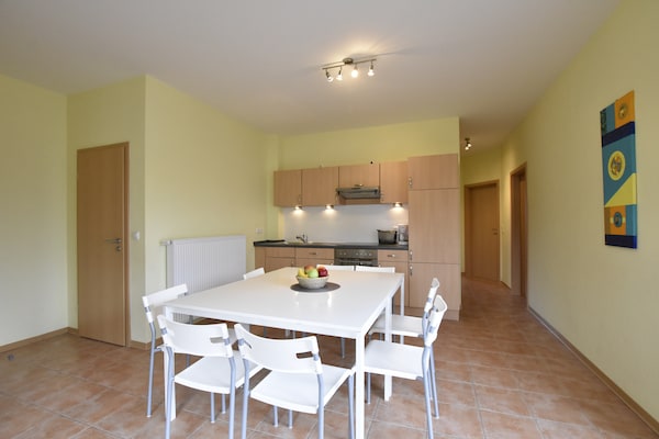 Foto van Gezellig appartement in Zierow met buitenhaard - Vakantiehuis in Zierow - DiningRoom