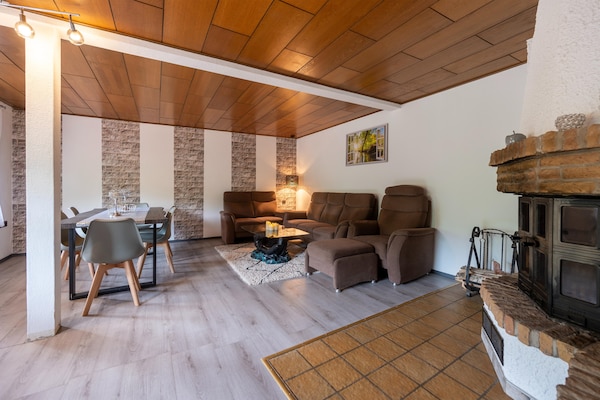 Foto van Sereen verblijf aan de Moezel - Vakantiehuis in Nehren - LivingRoom