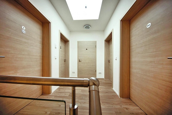 Foto van Appartement in Strausberg met ontbijt inbegrepen - Vakantiehuis in Strausberg - Landing