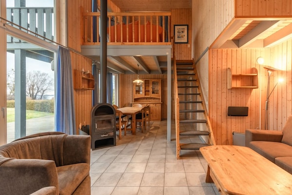 Foto van Perfect vakantiehuis voor gezinnen - Vakantiehuis in Rechlin - LivingRoom