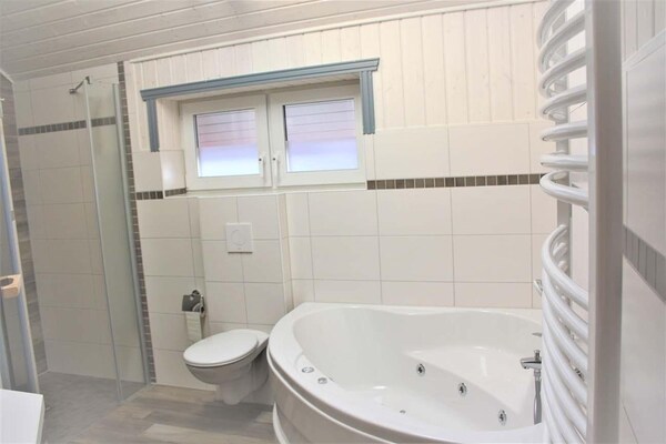 Foto van Scandinavisch vakantiehuis in Mirow - Vakantiehuis in Granzow - BathRoom