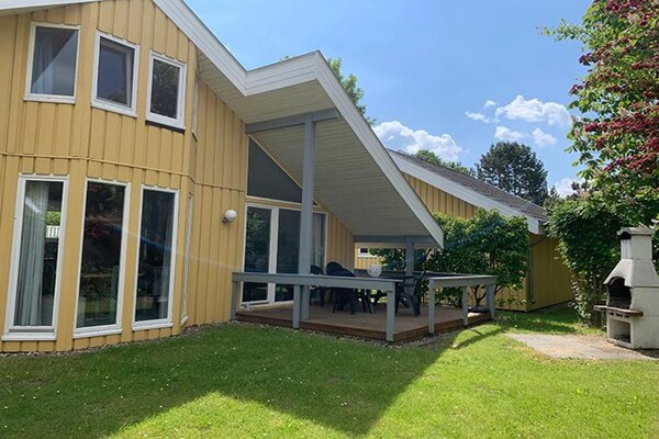 Foto van Scandinavisch vakantiehuis in Mirow - Vakantiehuis in Granzow - ExteriorSummer