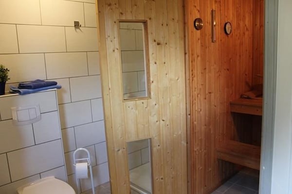 Foto van Scandinavisch vakantiehuis in Mirow - Vakantiehuis in Granzow - Wellness
