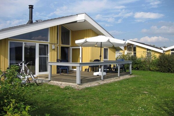 Foto van Scandinavisch vakantiehuis in Mirow - Vakantiehuis in Granzow - ExteriorSummer