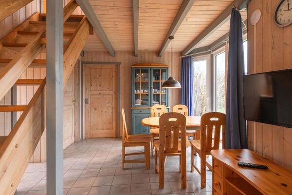 Foto van Vakantiehuis in Scandinavische stijl - Vakantiehuis in Granzow - DiningRoom