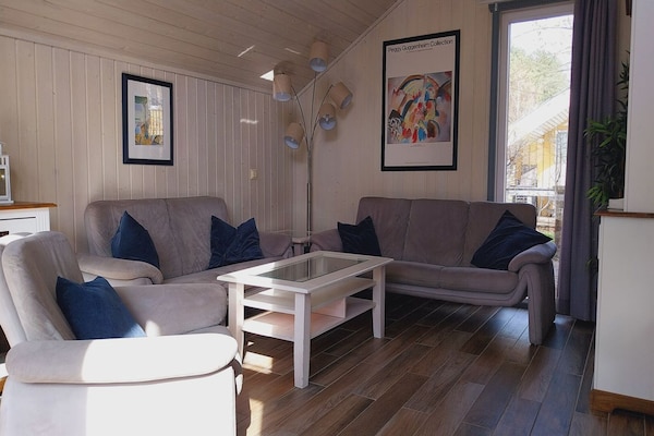 Foto van Vakantiehuis in vakantiepark Mirow - Vakantiehuis in Granzow - LivingRoom