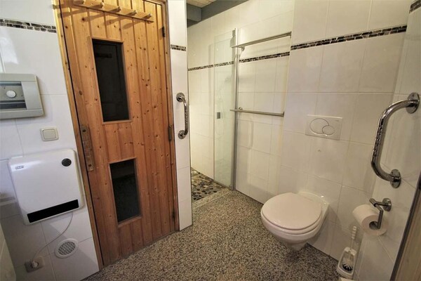 Foto van Vakantiehuis in vakantiepark Mirow - Vakantiehuis in Granzow - BathRoom