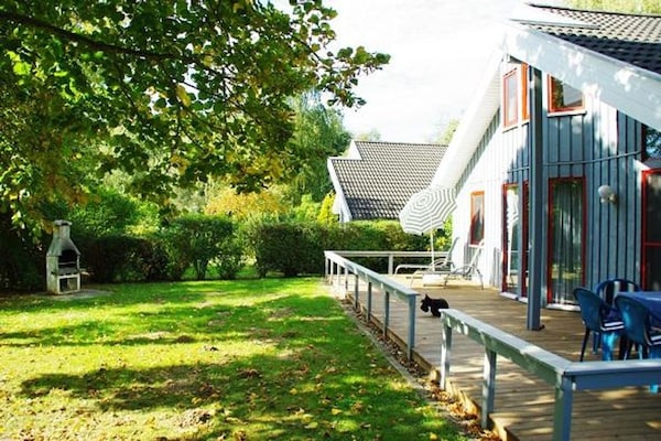 Foto van Scandinavisch vakantiehuis in Mirow - Vakantiehuis in Granzow - ExteriorSummer