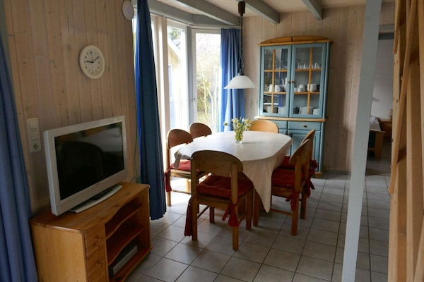 Foto van Vakantiehuis in Scandinavische stijl - Vakantiehuis in Granzow - DiningRoom