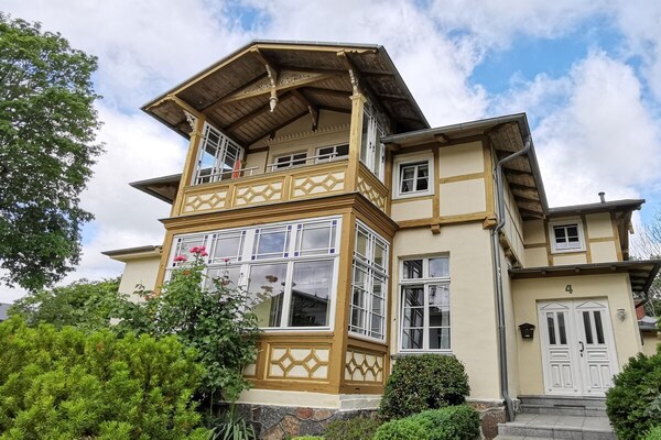 Foto van Achter Comfortabele vakantiewoning - Vakantiehuis in Heringsdorf - Untagged