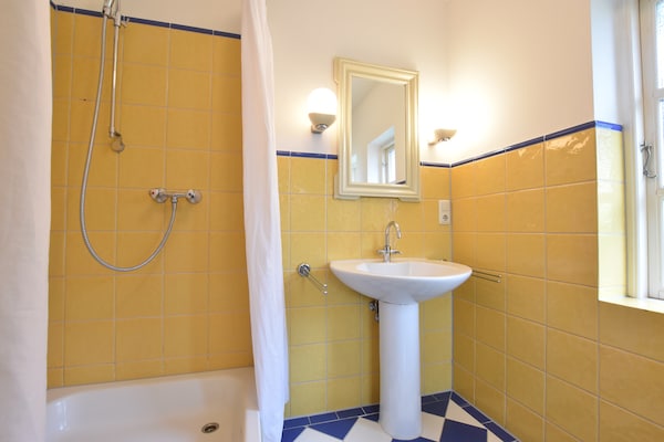 Foto van Idyllisch vakantiehuis met terras in Rerik - Vakantiehuis in Rerik / OT Roggow - BathRoom