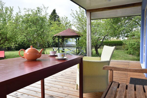 Foto van Idyllisch vakantiehuis met terras in Rerik - Vakantiehuis in Rerik / OT Roggow - AreaSummer5KM