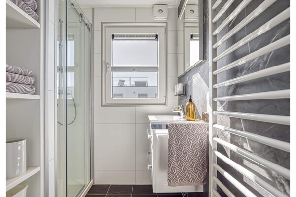 Foto van Lichte basis met toegang tot de kust - Vakantiehuis in Ribnitz-Damgarten - BathRoom