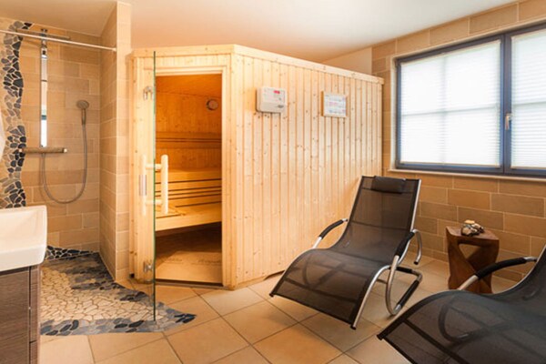 Foto van Admiralskoje Comfortabel vakantiehuis - Vakantiehuis in Glowe - Untagged