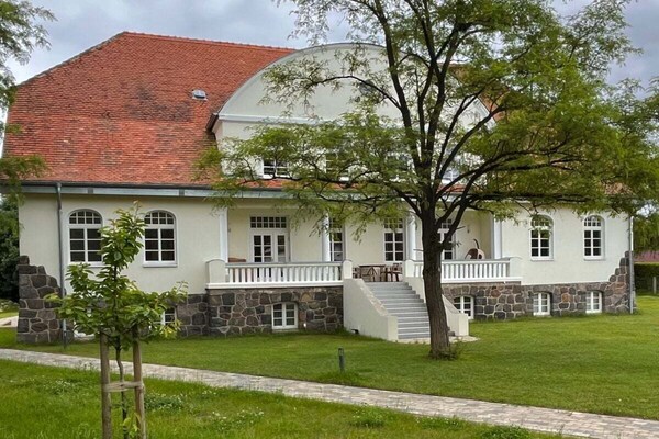 Foto van Gutshaus Ganzlin Comfortabele vakantiewoning - Vakantiehuis in Ganzlin - Untagged