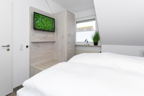 Foto van Licht vakantieapt voor twee personen in Bensersiel - BedRoom