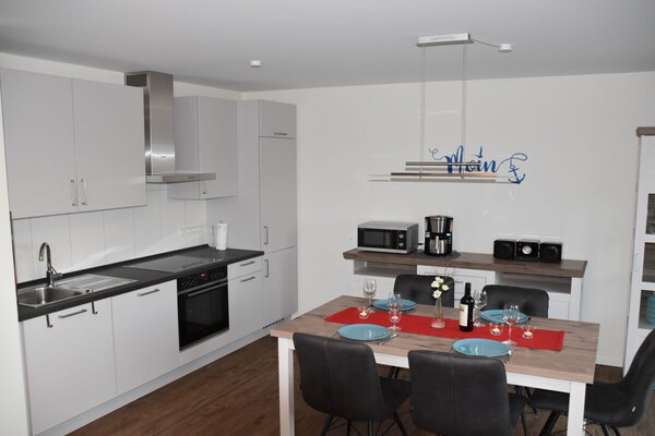 Foto van Anchorage Comfortabel vakantiehuis - Vakantiehuis in Fedderwardersiel - Kitchen