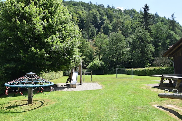 Foto van Appartement met terras in Hüddingen - Vakantiehuis in Bad Wildungen - AreaSummer1KM
