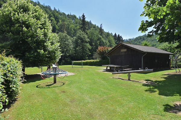 Foto van Appartement met terras in Hüddingen - Vakantiehuis in Bad Wildungen - AreaSummer1KM