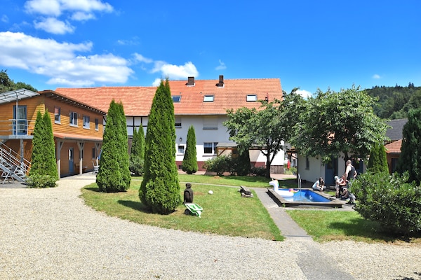 Foto van Appartement met terras in Hüddingen - Vakantiehuis in Bad Wildungen - ExteriorSummer