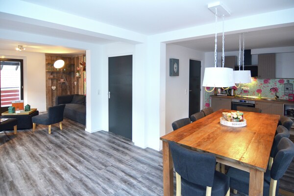 Foto van Gezellig huis in wandelgebied - Vakantiehuis in Großalmerode ot Trubenhausen - DiningRoom